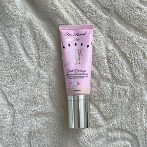 🌟Too faced Dew You Fresh Glow foundation